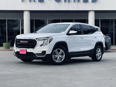 Used 2024 GMC Terrain SLE