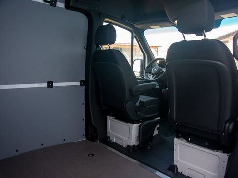 Used 2024 Mercedes-Benz Sprinter 144 Cargo image 34
