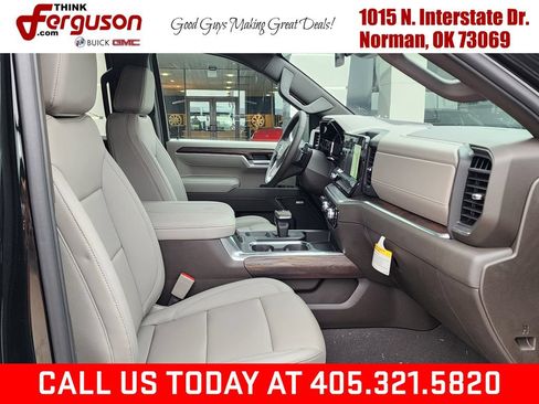 New 2026 GMC Sierra 1500 SLT w/ SLT Premium Plus Package AWD/4WD image 38