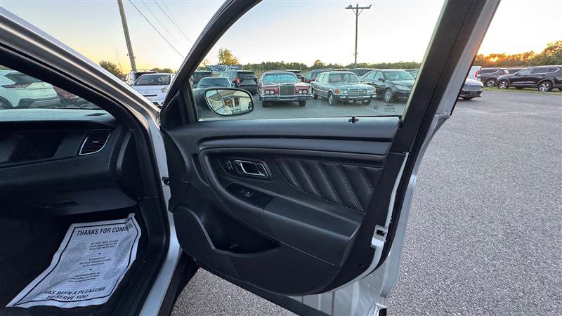 Used 2015 Ford Taurus Police Interceptor AWD image 39