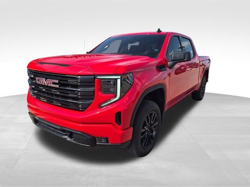 Used 2024 GMC Sierra 1500 Elevation AWD/4WD image 1