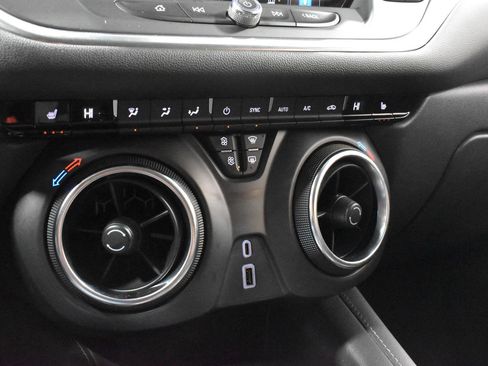 Used 2020 Chevrolet Blazer LT w/ Redline Edition image 23