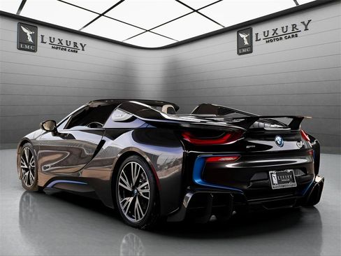 Used 2019 BMW i8 Roadster image 15