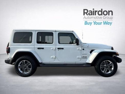 Used 2020 Jeep Wrangler Unlimited Sahara w/ LED Lighting Group AWD/4WD image 8