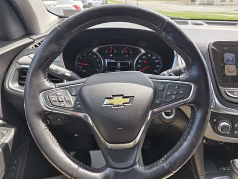 Used 2018 Chevrolet Equinox Premier AWD/4WD image 12