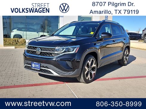 Certified 2022 Volkswagen Taos SEL w/ Panoramic Sunroof Package image 1