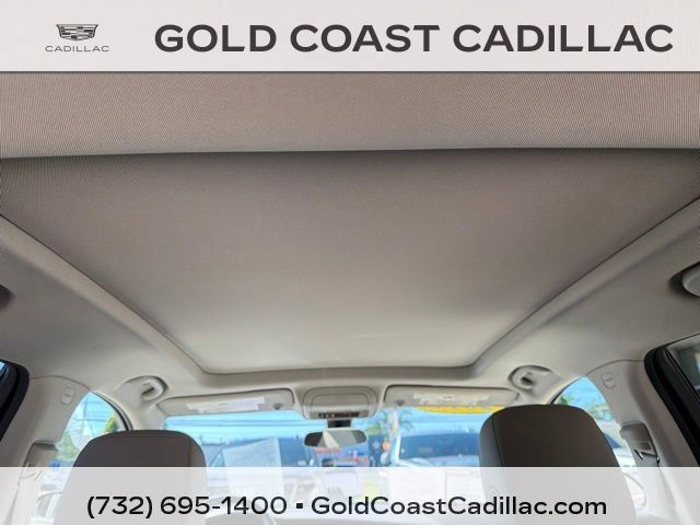 Used 2019 Cadillac XT4 Luxury w/ Cold Weather Package FWD image 13