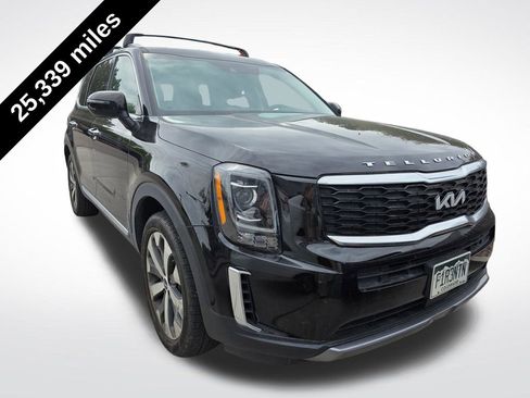Used 2022 Kia Telluride S AWD/4WD image 2