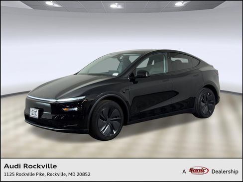 Used 2026 Tesla Model Y Long Range image 1