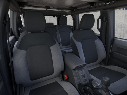 New 2026 Ford Bronco 4-Door image 10