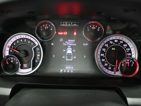 Used 2021 RAM 1500 Warlock AWD/4WD image 30