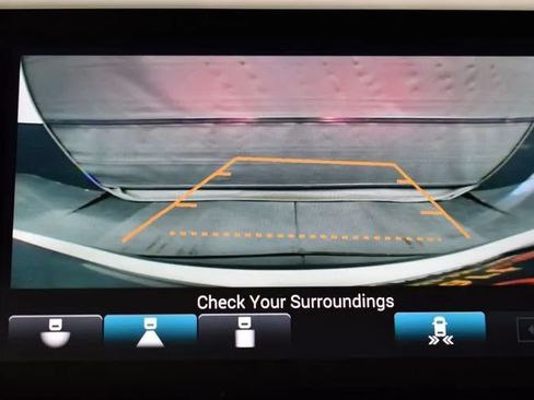 Used 2018 Honda Accord Touring image 32