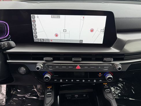 Used 2025 Kia Telluride S image 34