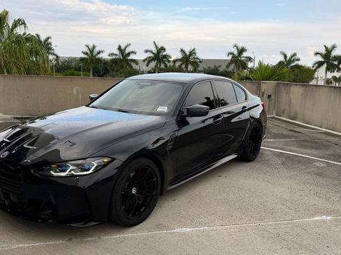 Used 2022 BMW M3 Competition w/ M Carbon Exterior Package AWD/4WD image 7