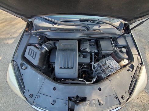 Used 2017 Chevrolet Equinox LT w/ Convenience Package image 19