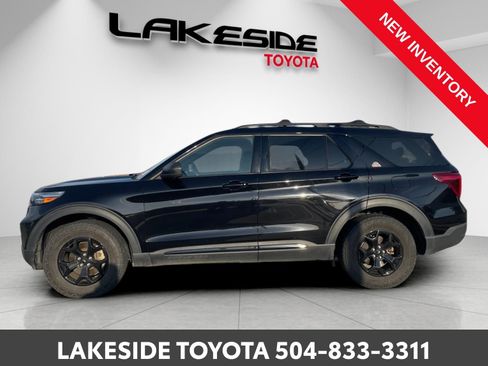 Used 2023 Ford Explorer Timberline image 2