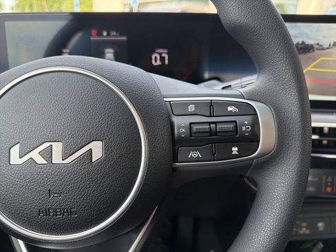 New 2026 Kia K5 LXS FWD image 33