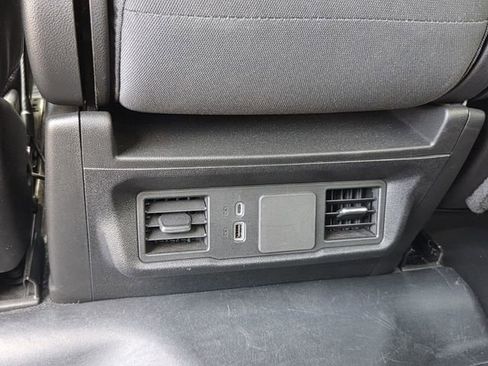 Used 2024 Chevrolet Silverado 2500 Custom w/ Custom Value Package AWD/4WD image 16