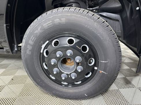 New 2025 RAM 3500 Laramie image 6