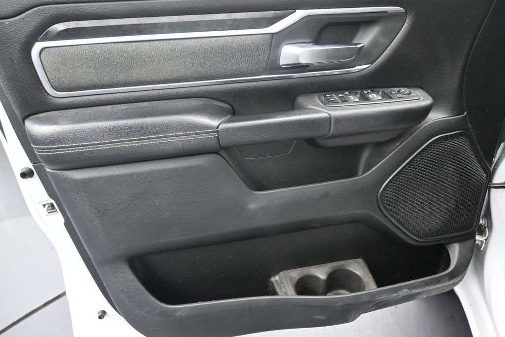 Used 2019 RAM 1500 Big Horn RWD image 11
