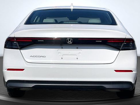 Used 2024 Honda Accord LX image 4