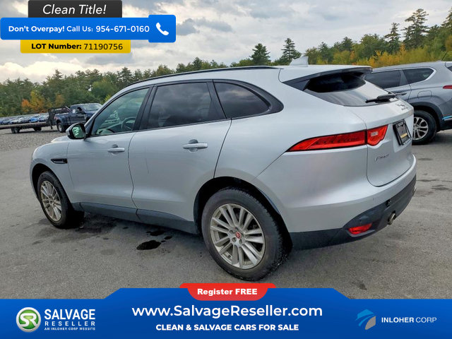 Used 2017 Jaguar F-PACE Prestige AWD/4WD image 3