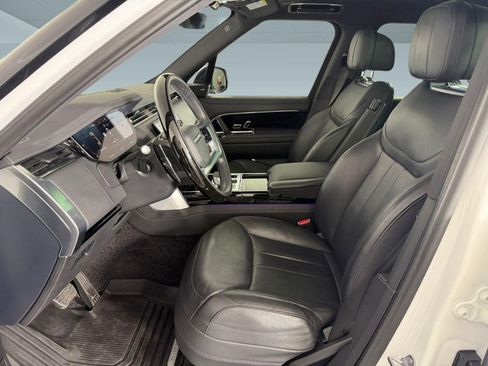 Used 2023 Land Rover Range Rover SE AWD/4WD image 5