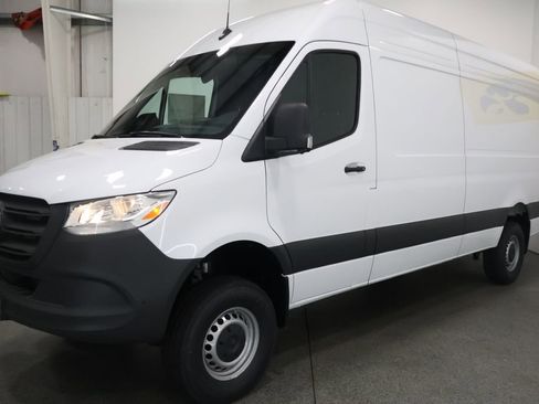 New 2026 Mercedes-Benz Sprinter 2500 image 7