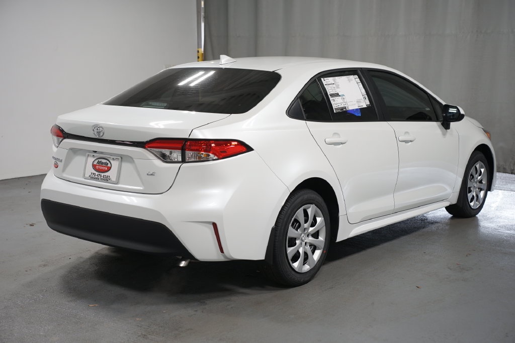 New 2027 Toyota Corolla LE FWD image 8