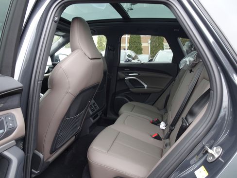 New 2025 Audi Q5 Premium Plus image 6