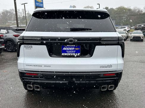 New 2026 Chevrolet Traverse High Country w/ LPO, Floor Liner Package image 4