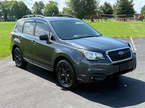 Used 2018 Subaru Forester 2.5i Premium w/ Popular Package #3A AWD/4WD image 3