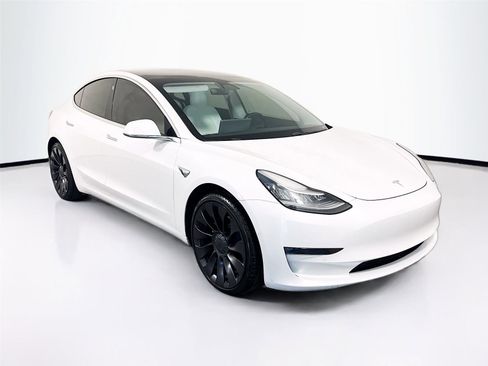 Used 2019 Tesla Model 3 Performance image 16