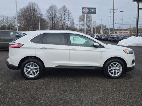 Used 2022 Ford Edge SEL w/ Convenience Package image 17