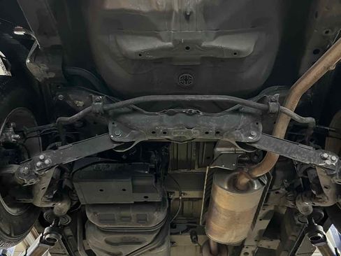 Used 2010 Honda Element LX image 25