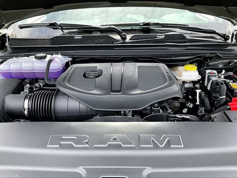 New 2026 RAM 1500 Express AWD/4WD image 31