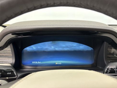 Used 2023 Lincoln Aviator Black Label w/ Dynamic Handling Package image 28