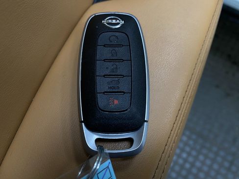 Used 2023 Nissan Rogue Platinum w/ Platinum Premium Package image 34