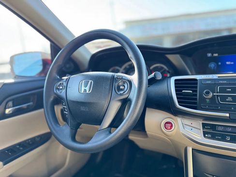 Used 2014 Honda Accord EX image 30