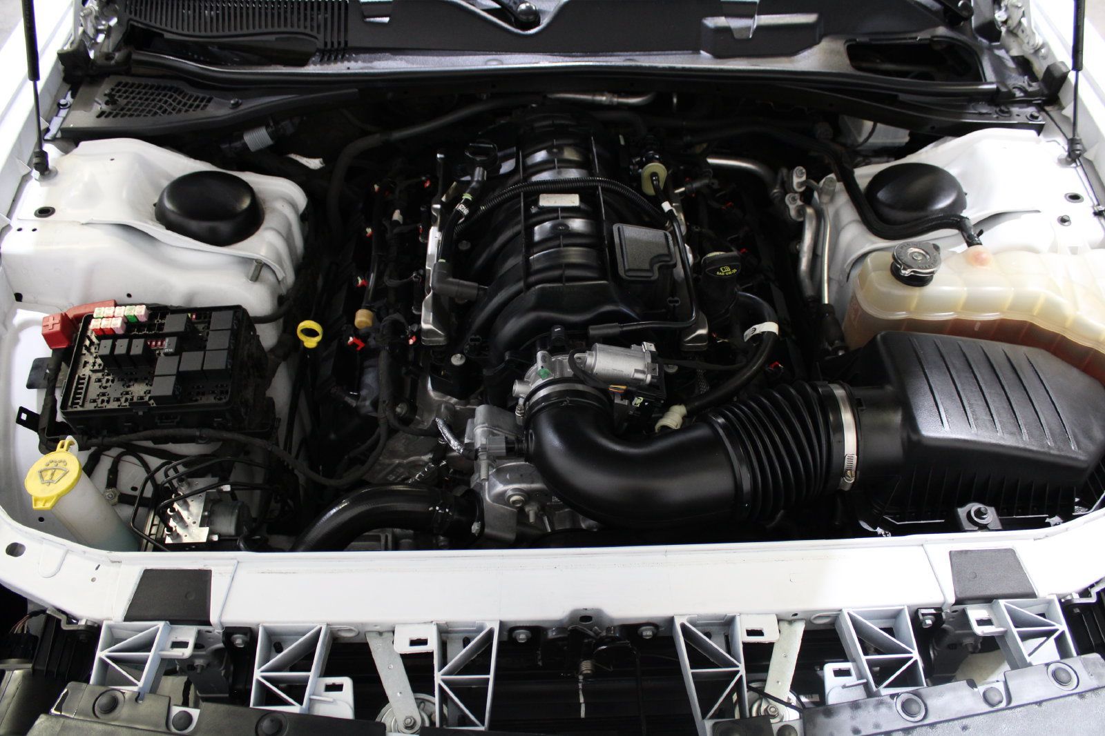 Used 2022 Dodge Challenger R/T w/ Blacktop Package RWD image 34