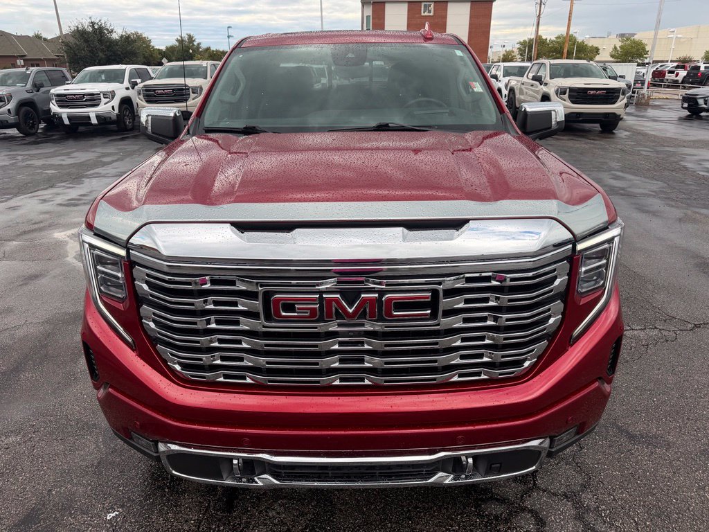 Used 2023 GMC Sierra 1500 Denali w/ Denali Reserve Package AWD/4WD image 9