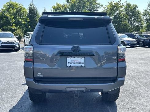 Used 2020 Toyota 4Runner Venture w/ Moonroof Package AWD/4WD image 5
