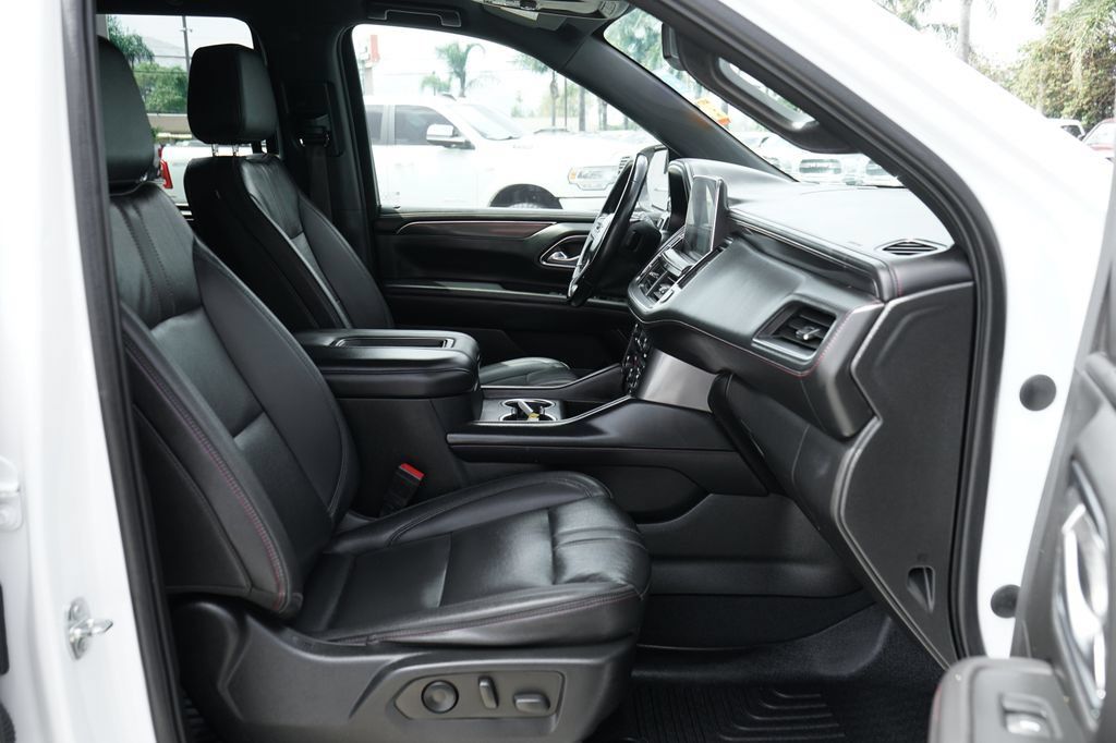 Used 2023 Chevrolet Tahoe RST AWD/4WD image 45