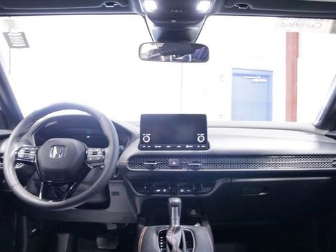 Certified 2024 Honda HR-V Sport image 17