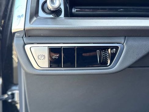 New 2026 Cadillac Vistiq Luxury w/ LPO, Floor Liner Package image 36