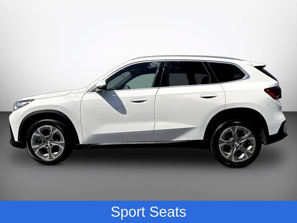 Used 2023 BMW X1 xDrive28i w/ Convenience Package AWD/4WD image 4