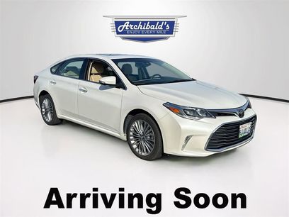 Used 2018 Toyota Avalon Limited w/ Carpet Mat Package