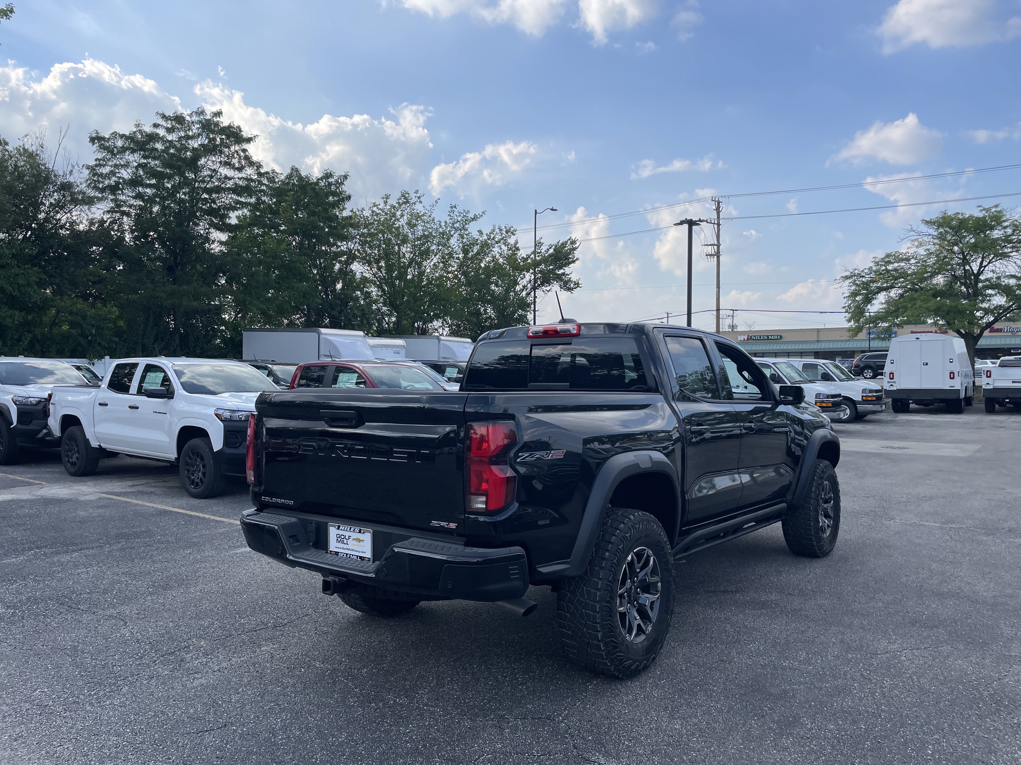 New 2026 Chevrolet Colorado ZR2 w/ Technology Package AWD/4WD image 5