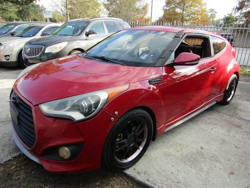 Used 2014 Hyundai Veloster Turbo image 1