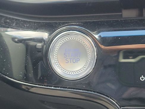 Used 2025 Genesis G80 2.5T Sport Prestige image 13